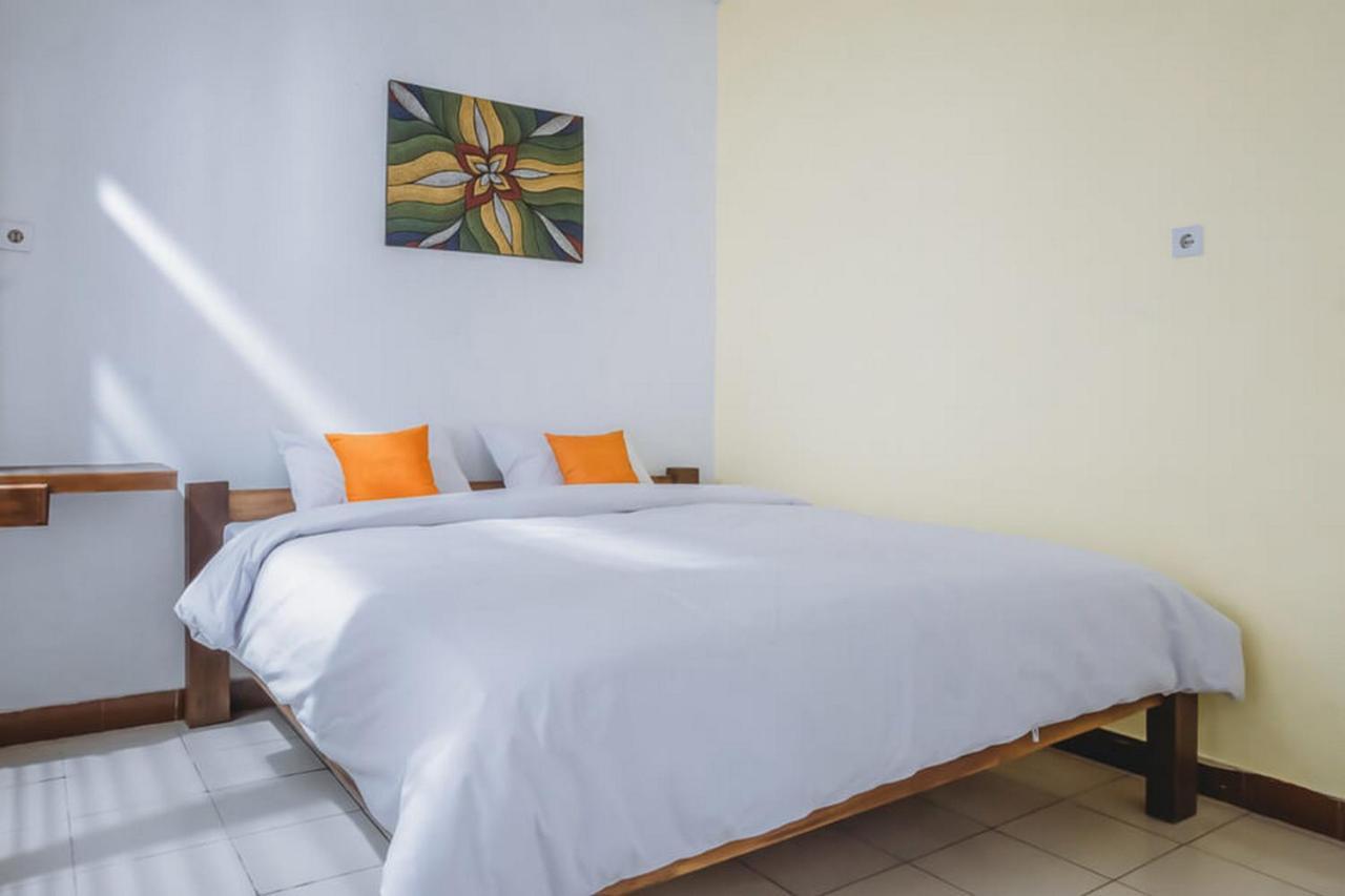 Nafisa Homestay Syariah Near Jatim Park 3 Batu Mitra Reddoorz Malang Luaran gambar
