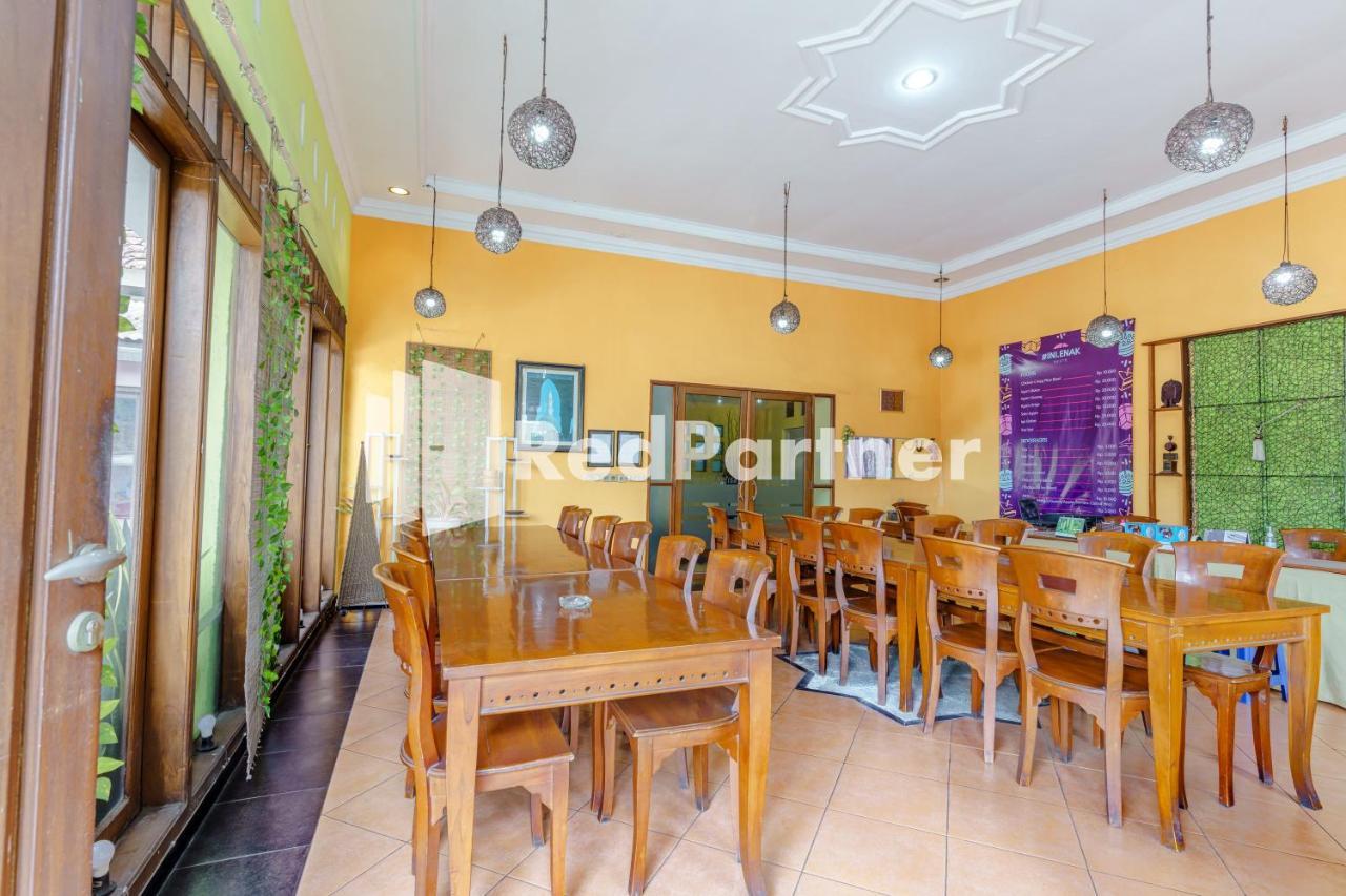 Nafisa Homestay Syariah Near Jatim Park 3 Batu Mitra Reddoorz Malang Luaran gambar