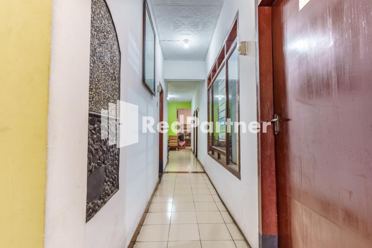Nafisa Homestay Syariah Near Jatim Park 3 Batu Mitra Reddoorz Malang Luaran gambar